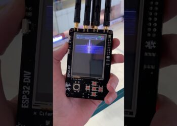 ESP32-DIV in Action 📡 #cybersecurity #esp32 #gadgets