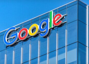 Google Sues Operators of Lighthouse Smishing Campaign