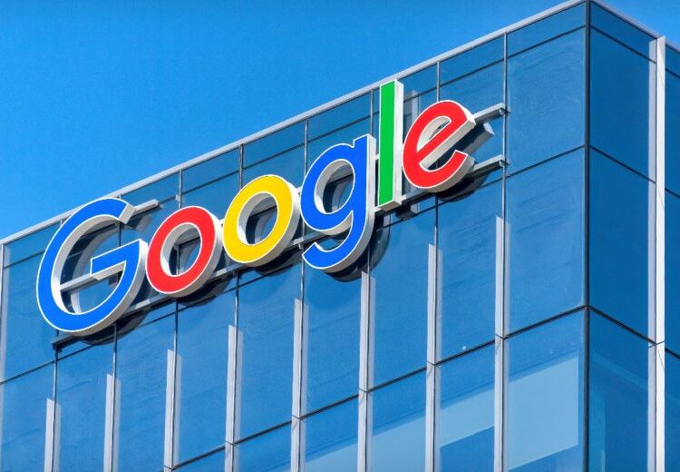 Google Sues Operators of Lighthouse Smishing Campaign